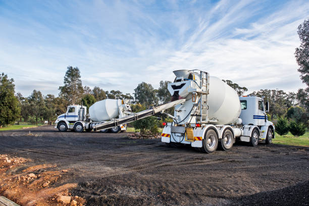 Best Custom Concrete Contractor  in Rosamond, CA